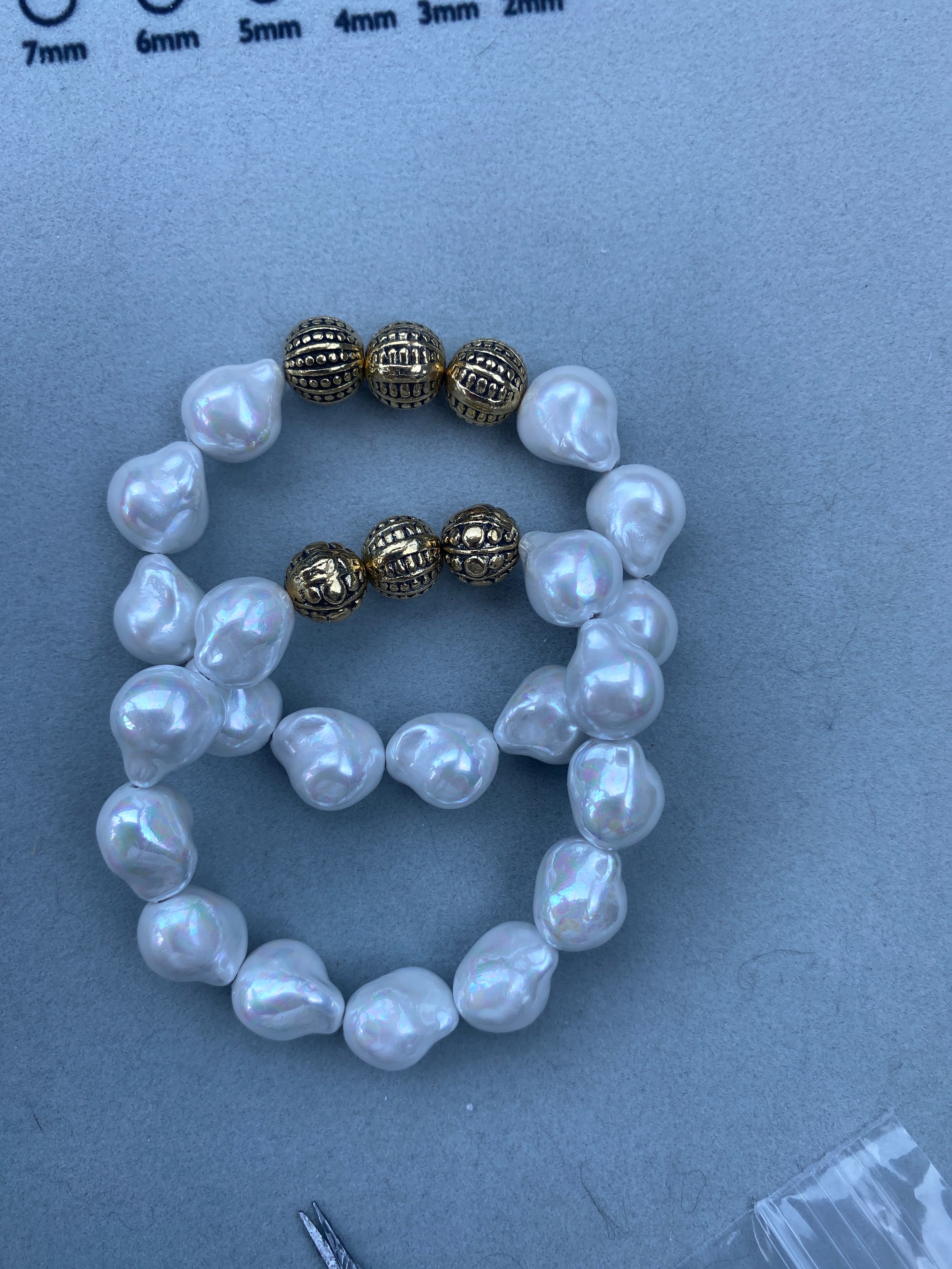 Pearly White bracelet Apr29_15:00