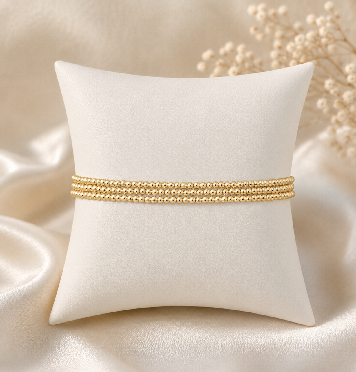 Classic 3mm gold trio stack