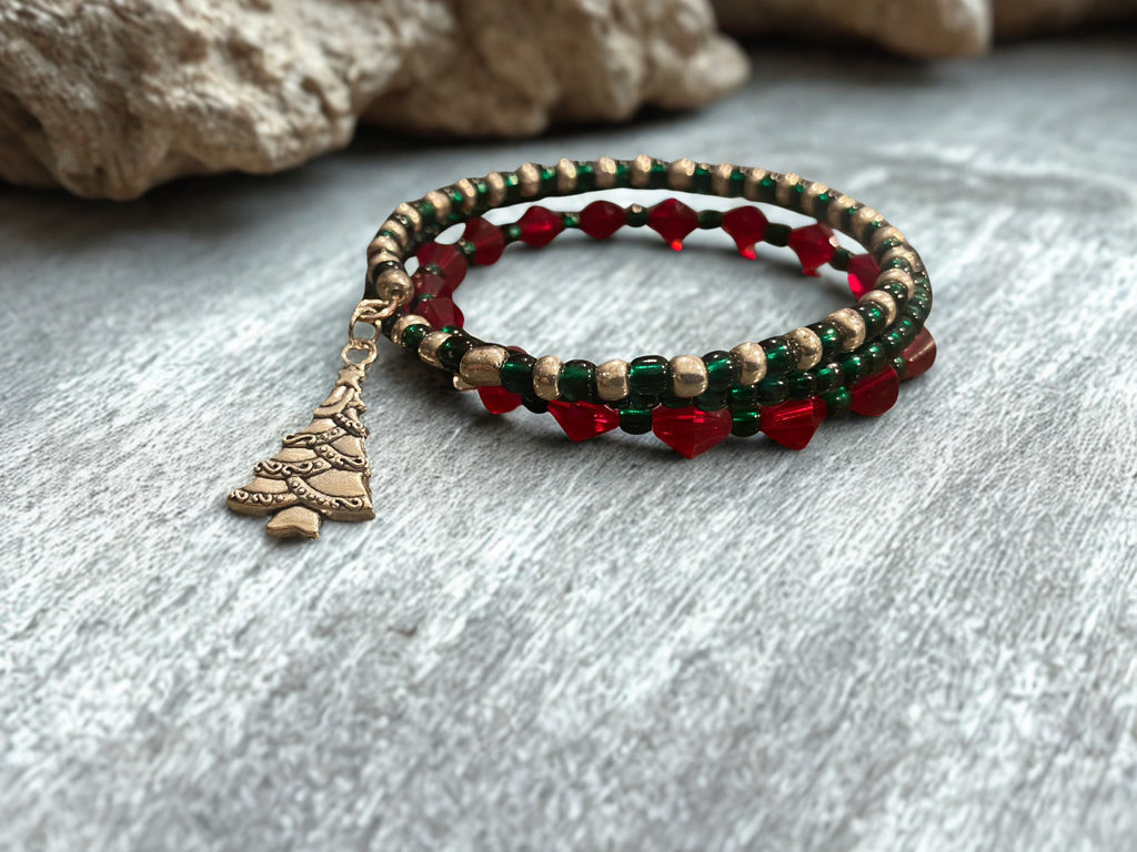 Green and silver 3 coil bracelet with a pair of silver Christmas Tree earrings